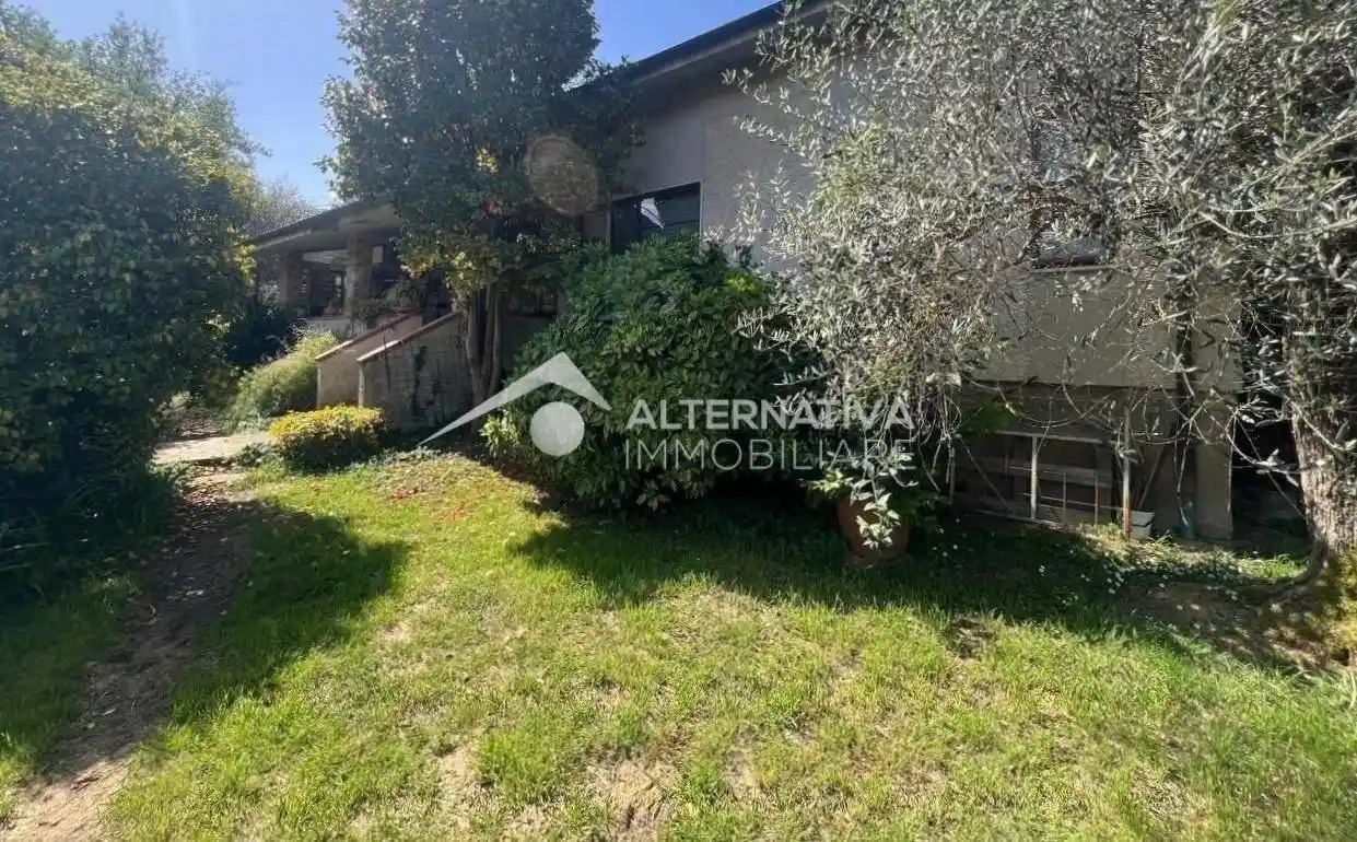 Villa in vendita a Capannori