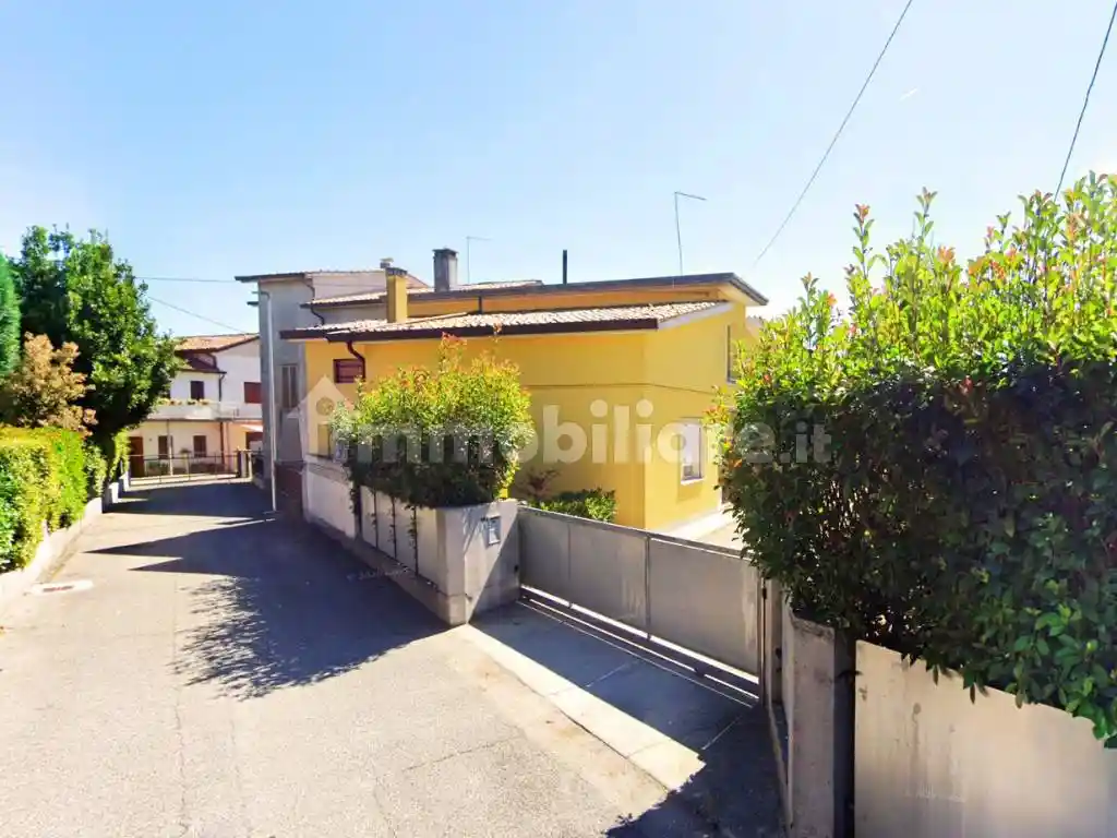 Villa in vendita a Carmignano di Brenta