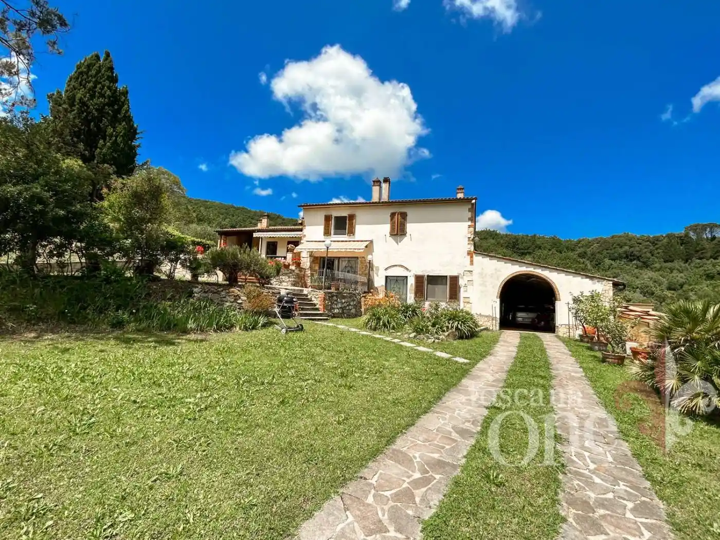 Villa in vendita a Collesalvetti