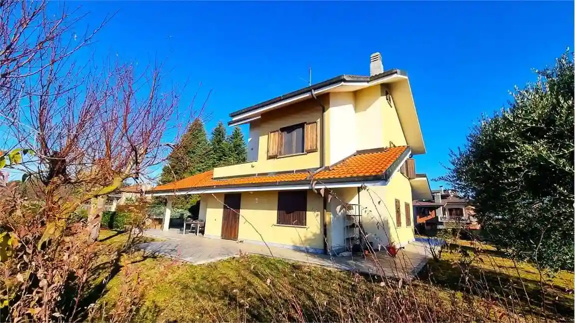 Villa - foto 2