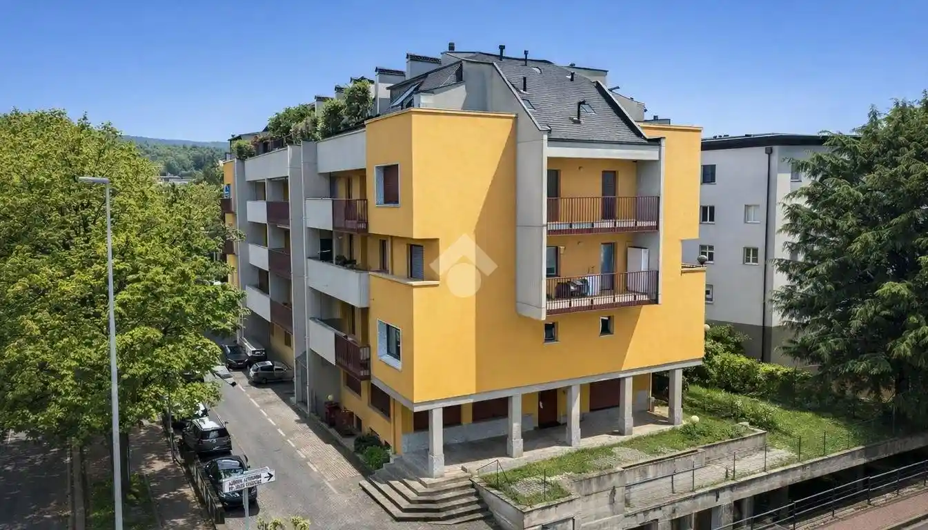 Appartamento in vendita a Sondrio