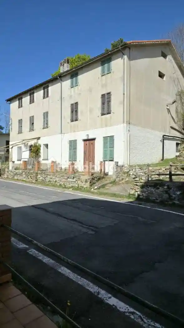 Appartamento in vendita a Borgomaro