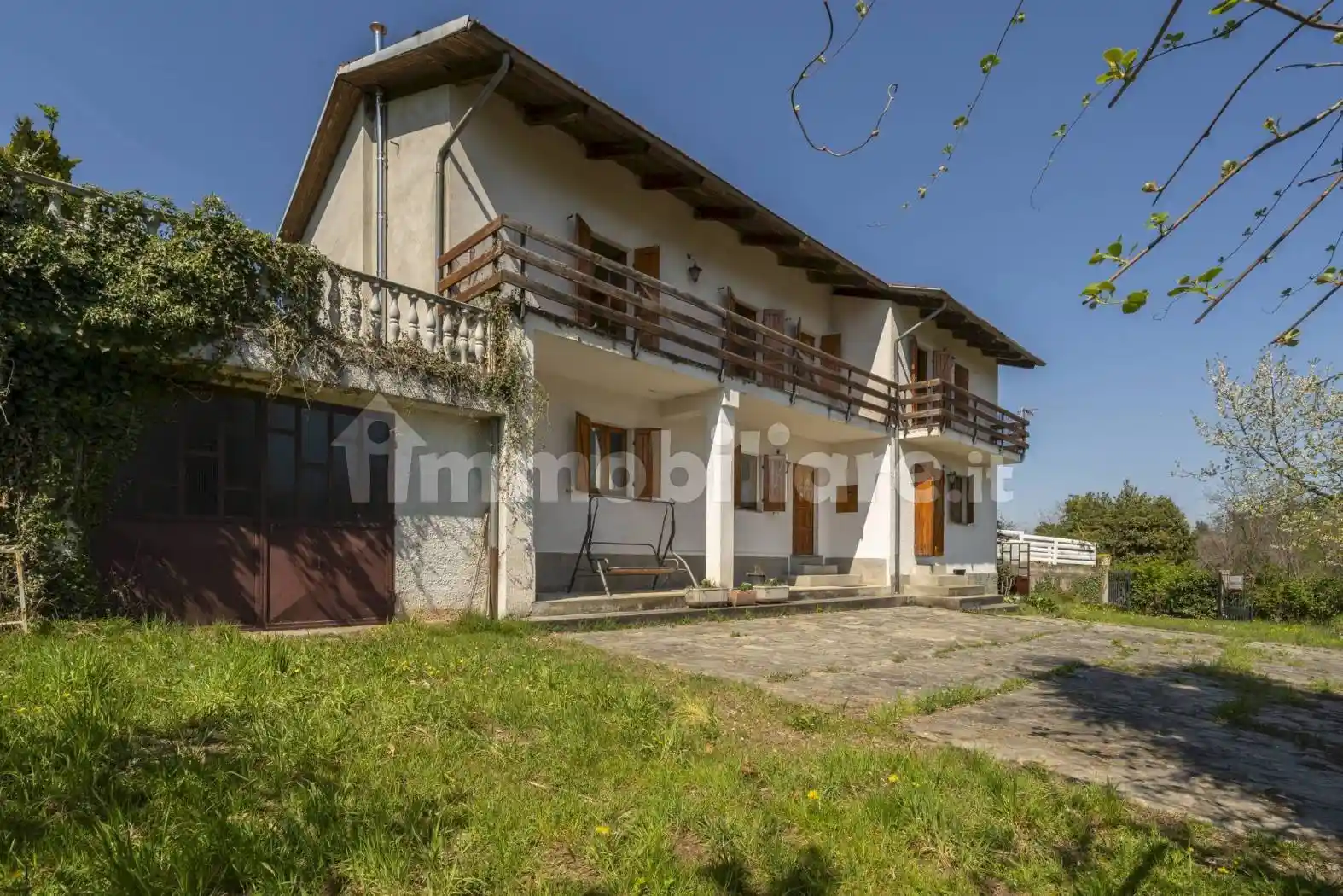 Casa indipendente in vendita a Barge