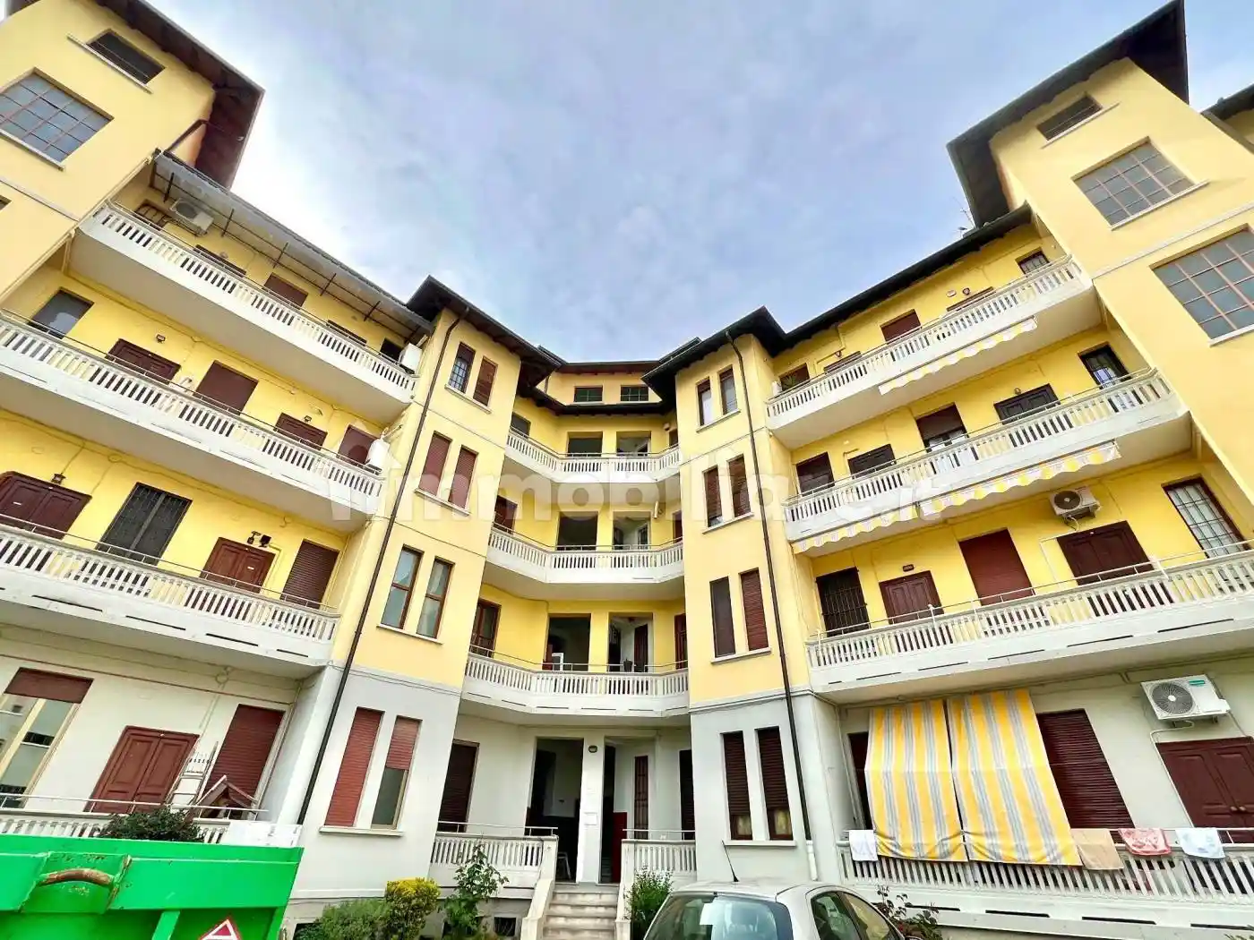 Appartamento in vendita a Corsico