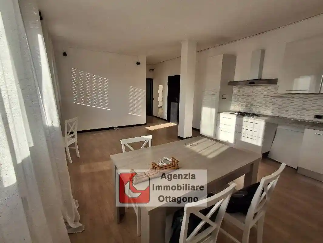 Appartamento in vendita a Viareggio