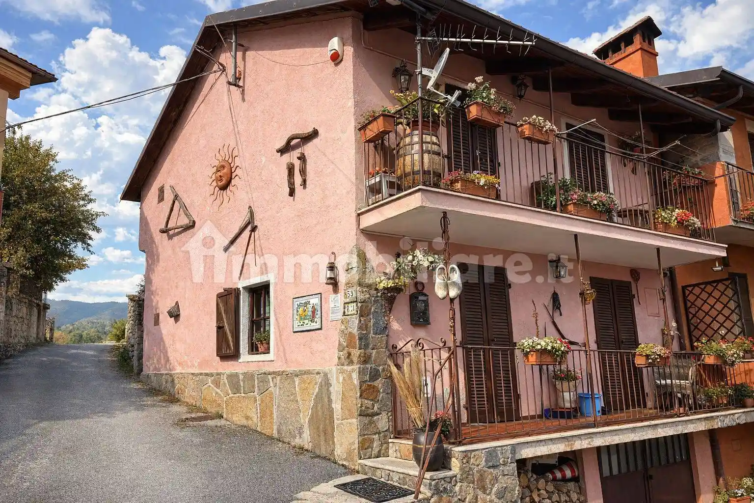 Casa indipendente in vendita a Giaveno