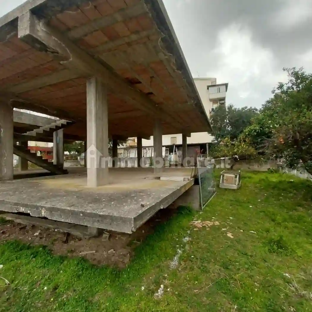 Palazzo - Edificio - foto 2