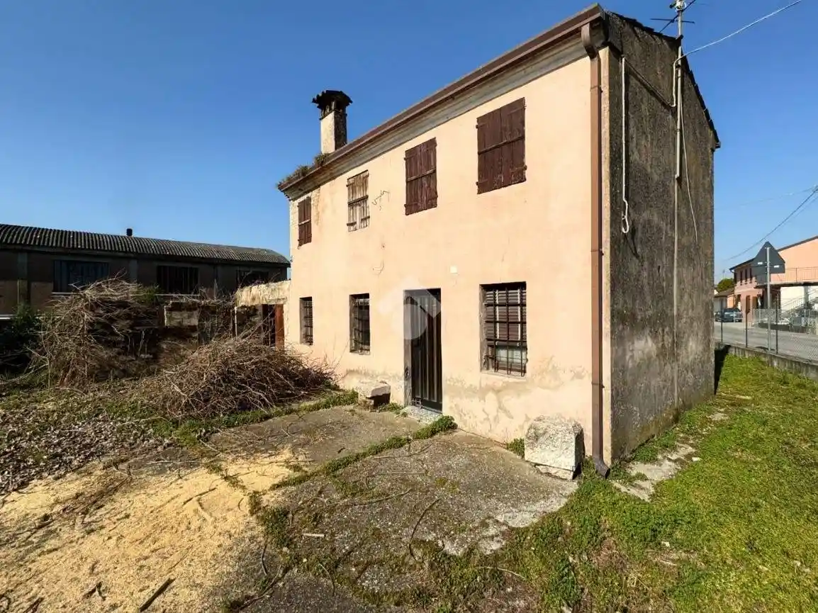 Rustico - Casale in vendita a Oppeano