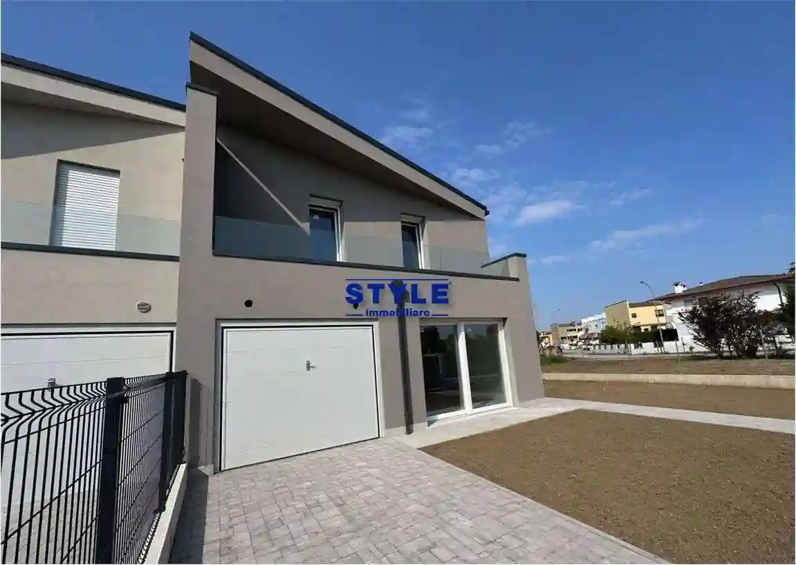 Villa - foto 2