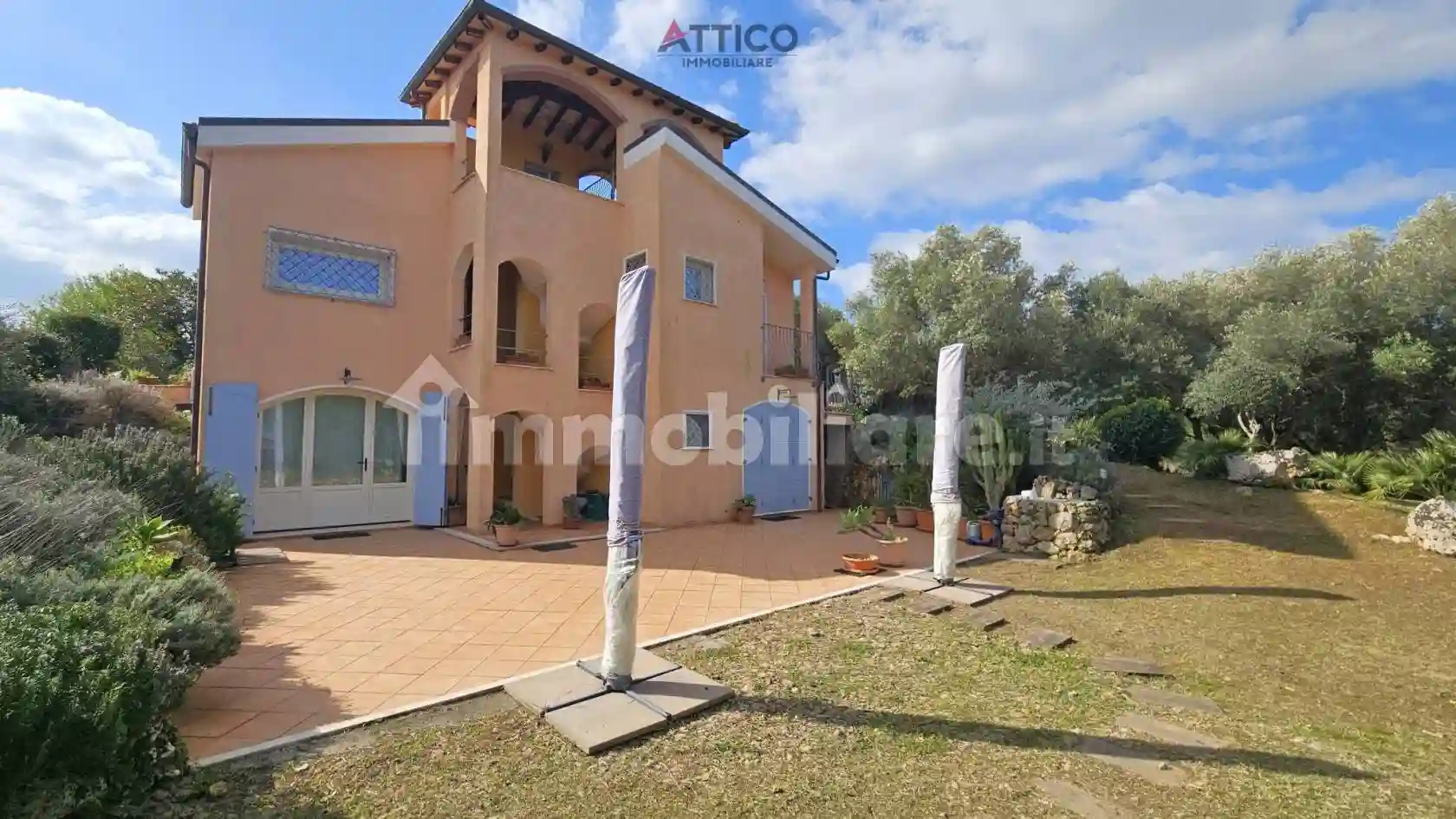Villa - foto 2
