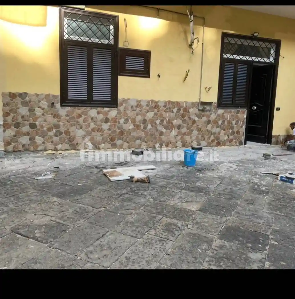 Appartamento in affitto a Napoli