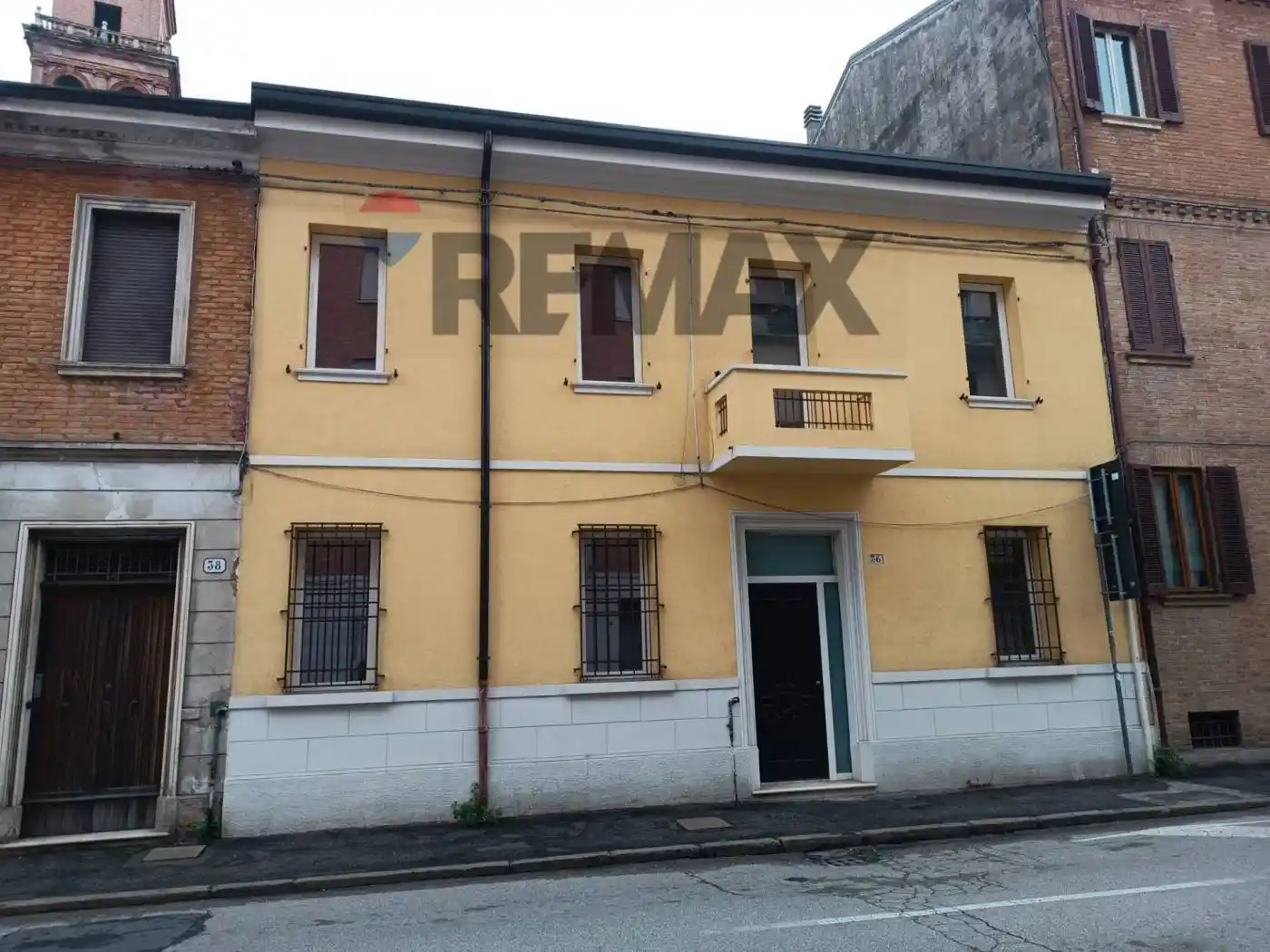 Casa indipendente in vendita a Ferrara