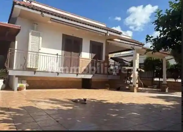 Casa indipendente in vendita a Sessa Aurunca