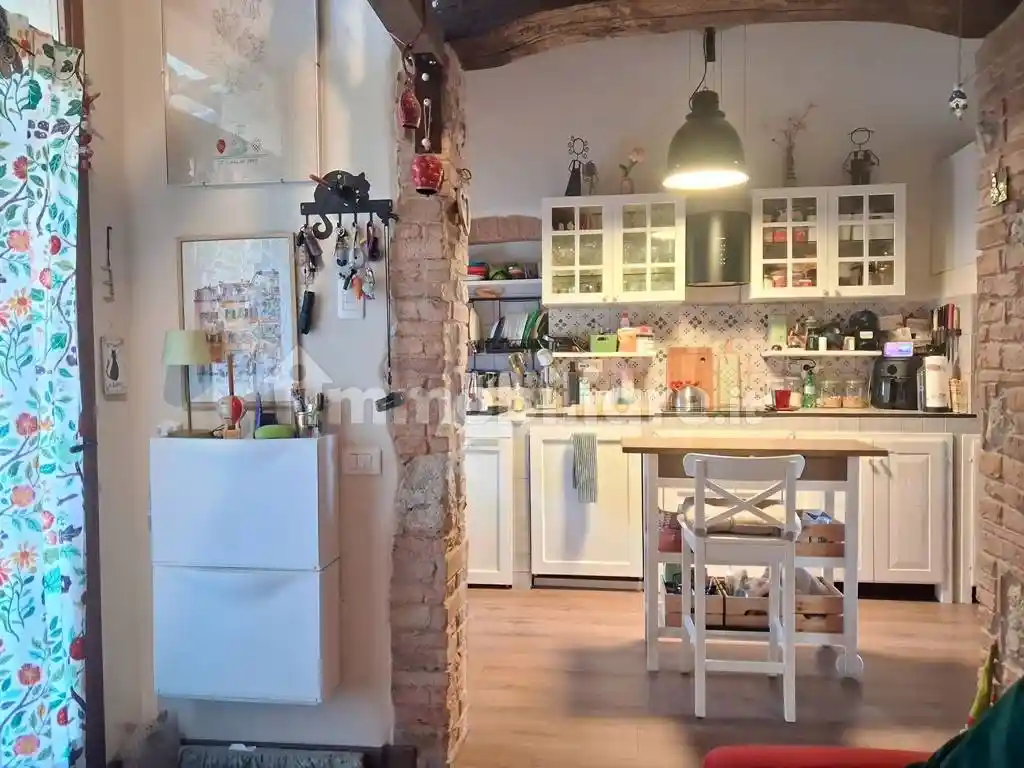 Rustico - Casale in vendita a Monteroni d'Arbia