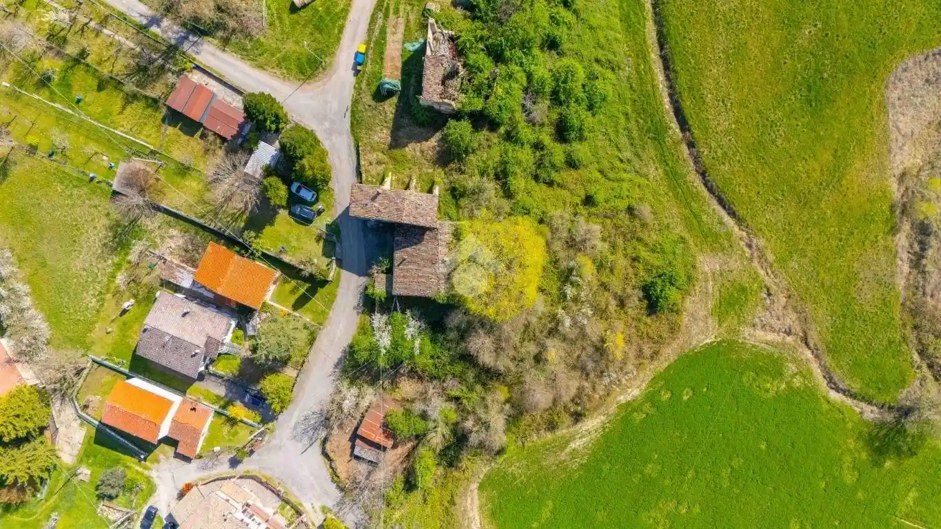 Rustico - Casale in vendita a Lesignano de' Bagni