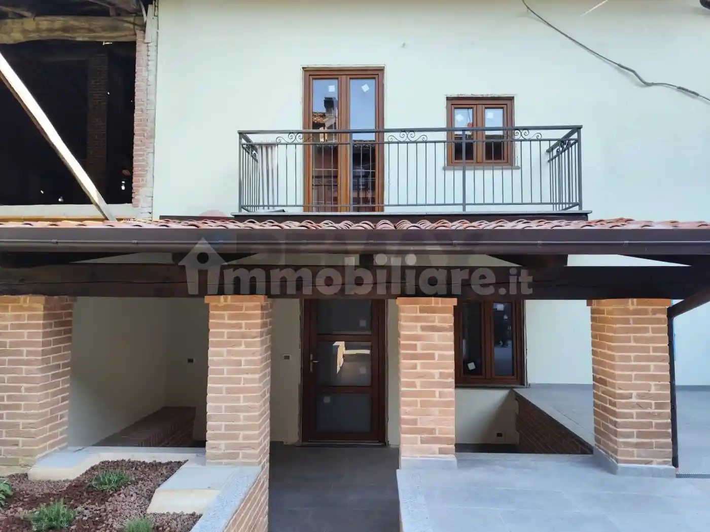 Casa indipendente in vendita a Moncucco Torinese