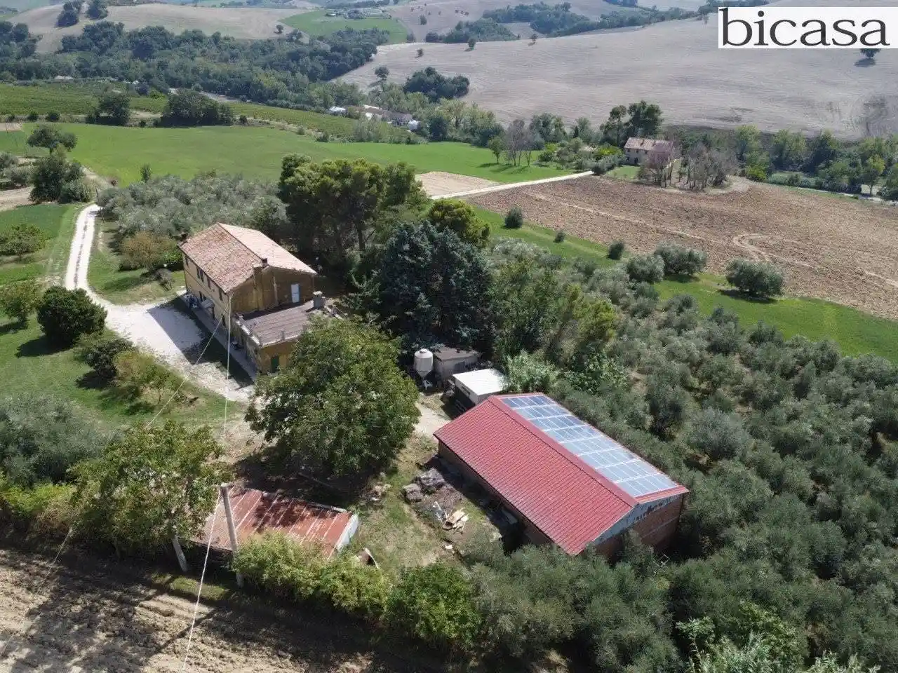 Rustico - Casale in vendita a Isola del Piano