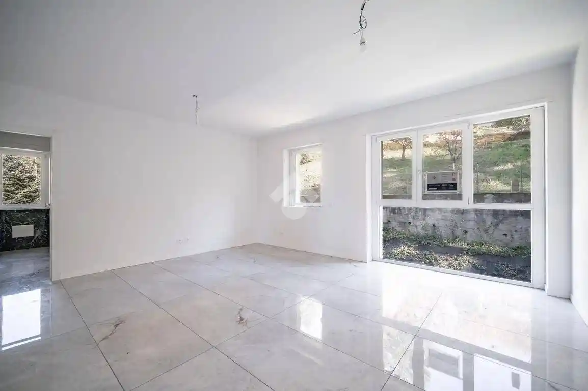 Appartamento in vendita a Oggiono