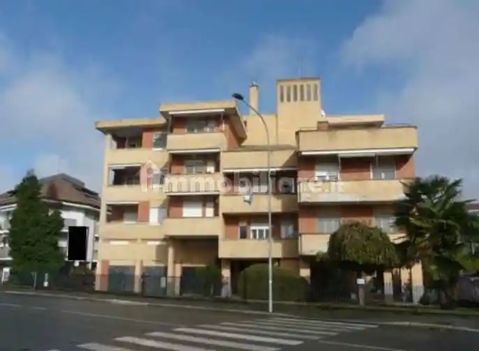 Appartamento in vendita a Novara