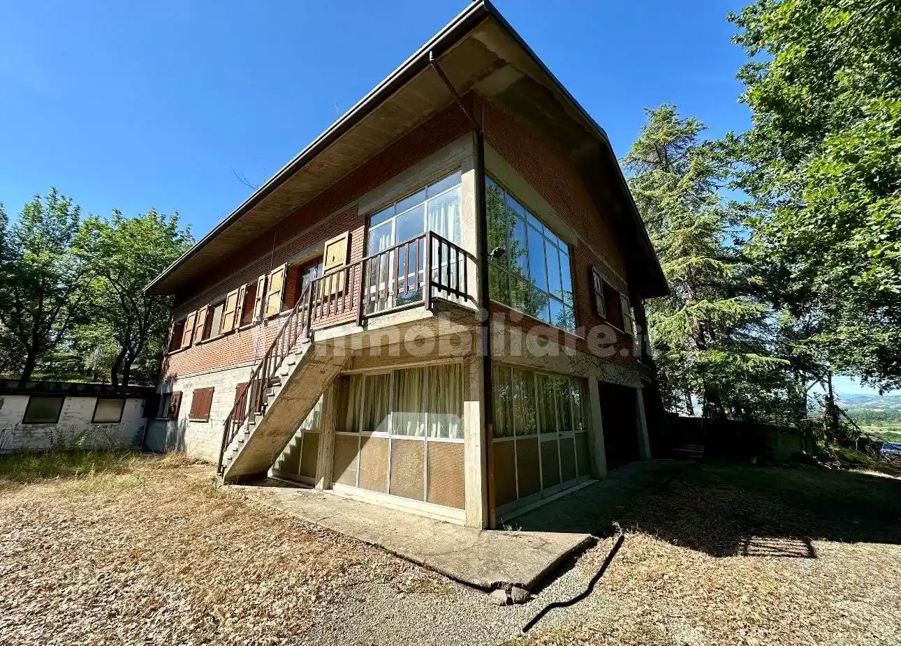 Villa in vendita a Imola