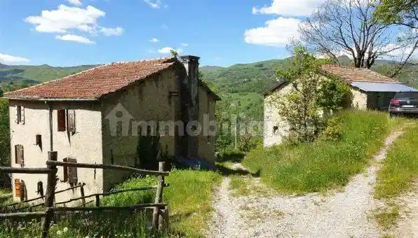 Casa indipendente in vendita a Frassinoro