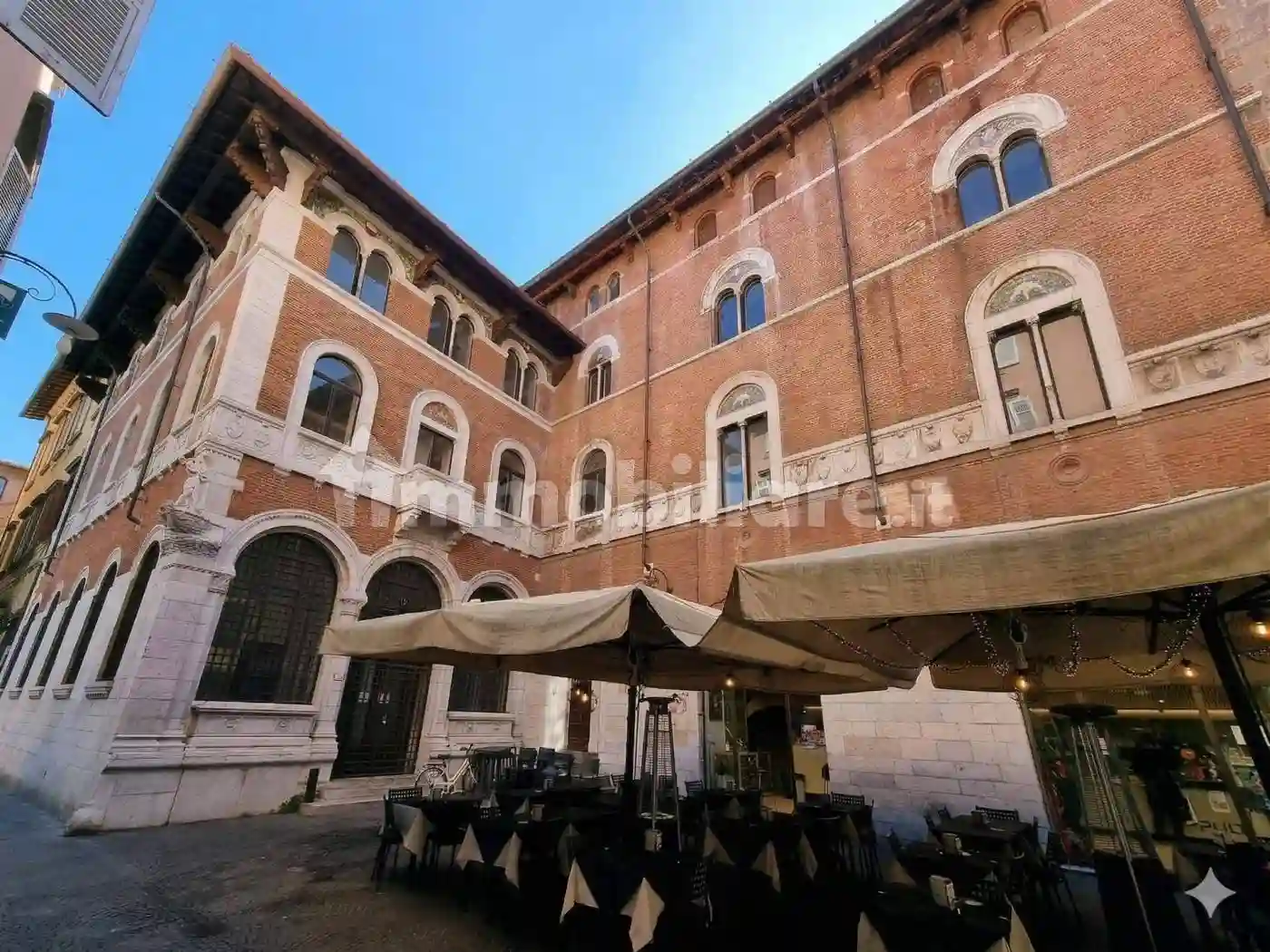 Palazzo - Edificio - foto 2