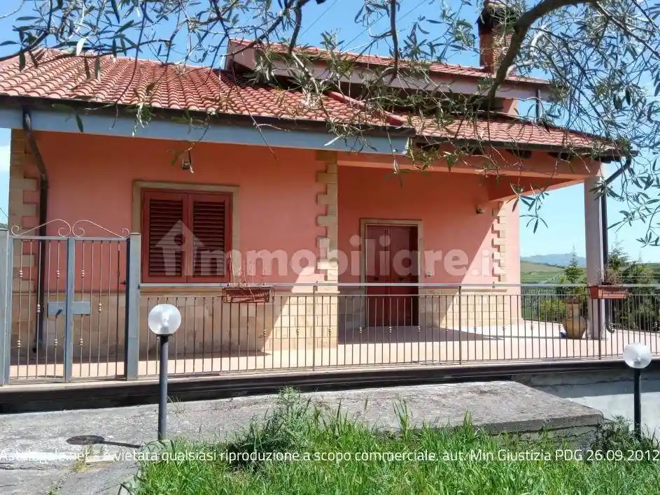 Palazzo - Stabile in vendita a Troina