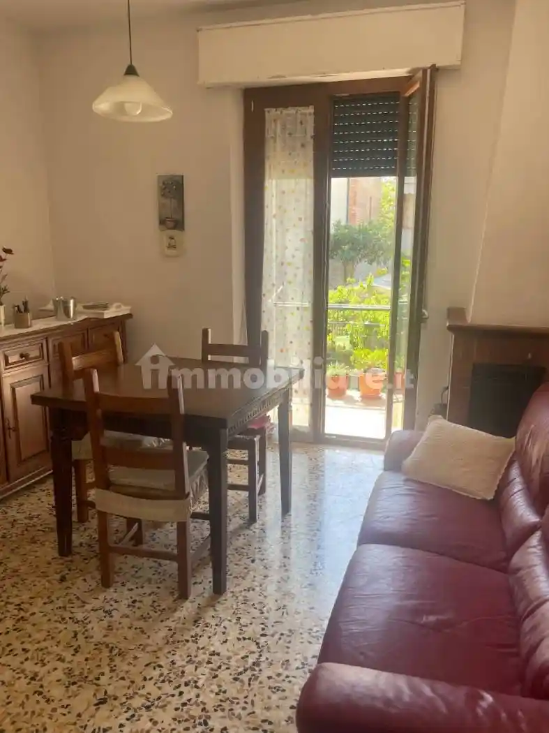 Appartamento in vendita a Monteroni d'Arbia