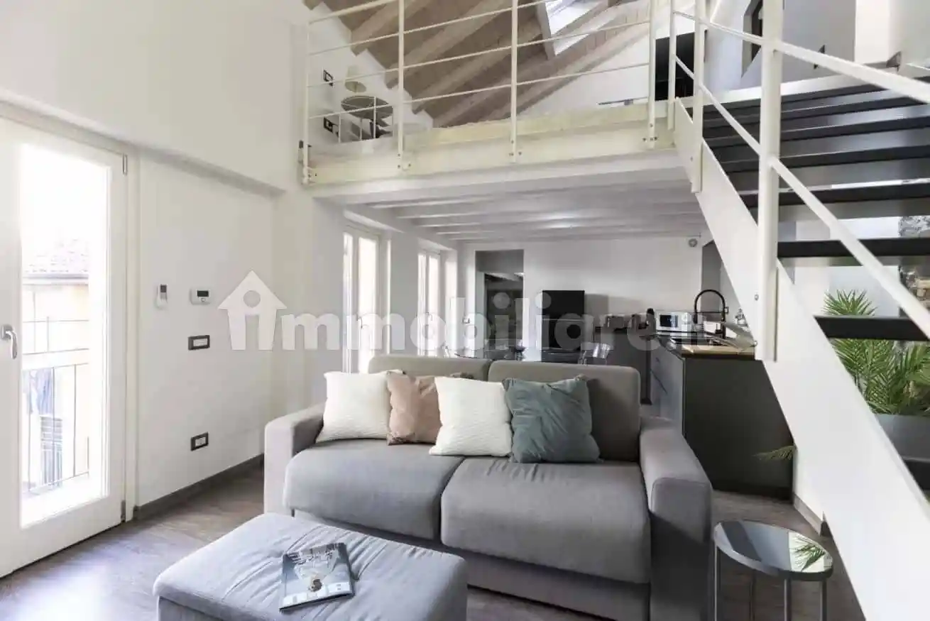 Appartamento in affitto a Como