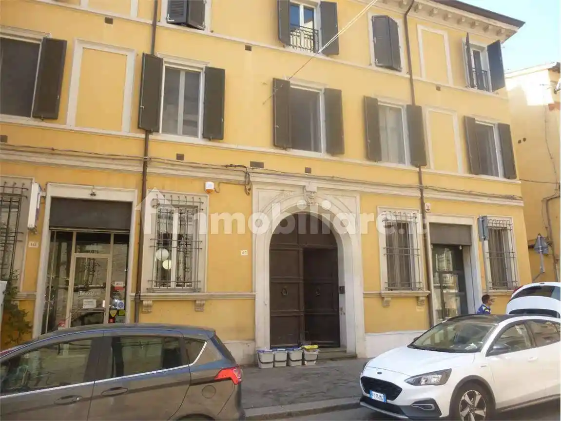 Appartamento in vendita a Forlì