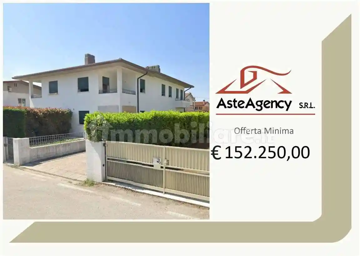 Villa in vendita a Cassola