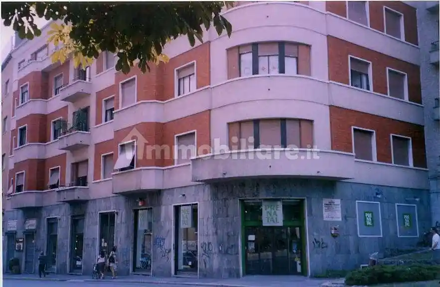 Appartamento in affitto a Monza