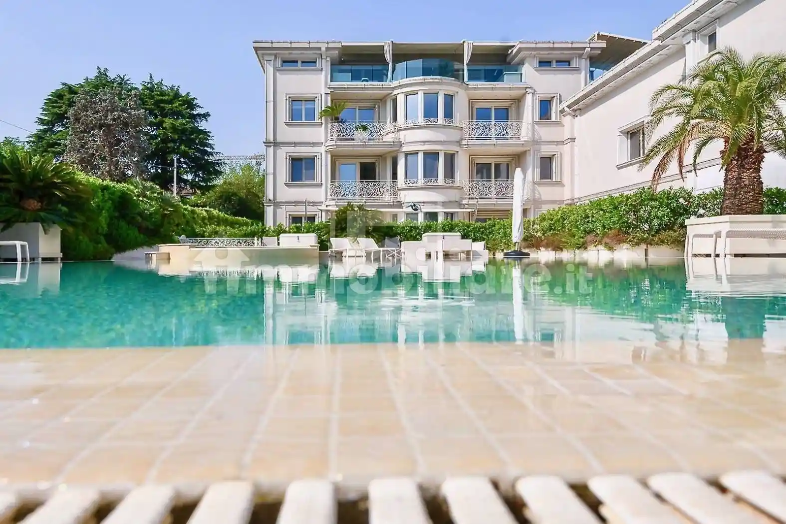 Appartamento in vendita a Desenzano del Garda