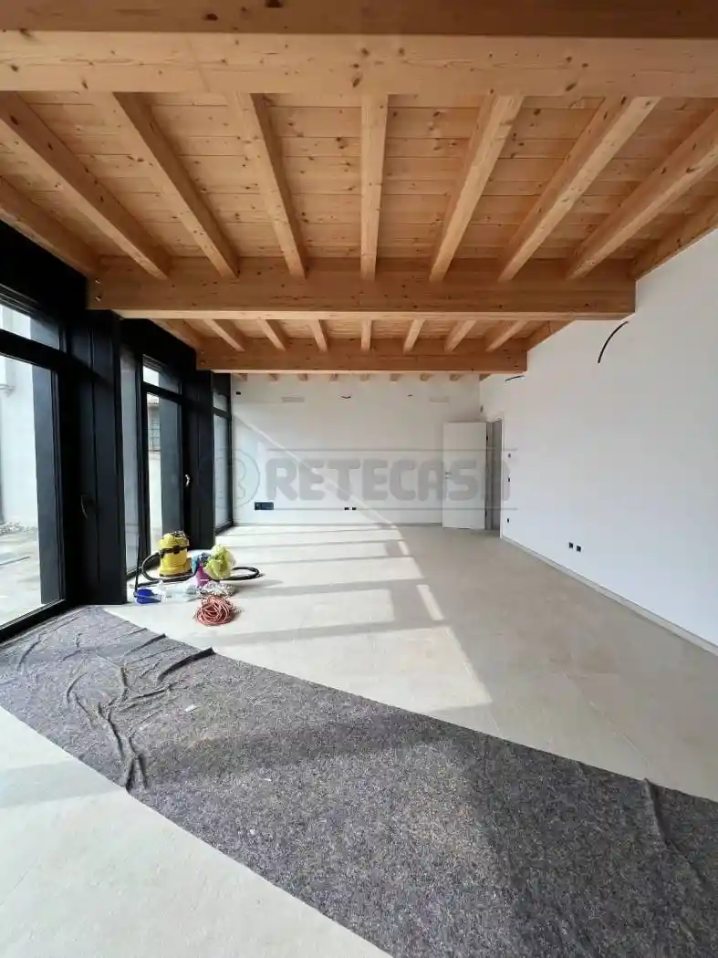 Casa indipendente in affitto a Barbarano Mossano