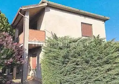 Villa in vendita a Riva del Po