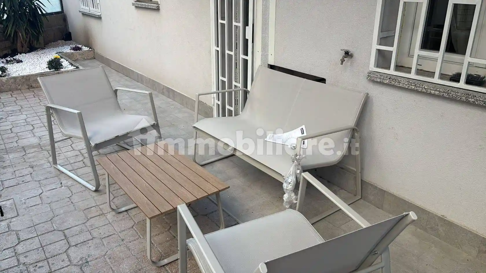 Appartamento in vendita a Pomezia