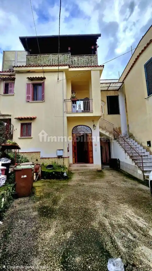 Appartamento in vendita a Liveri