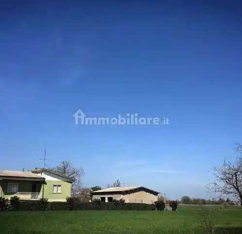 Rustico - Casale in vendita a Castelvetro di Modena