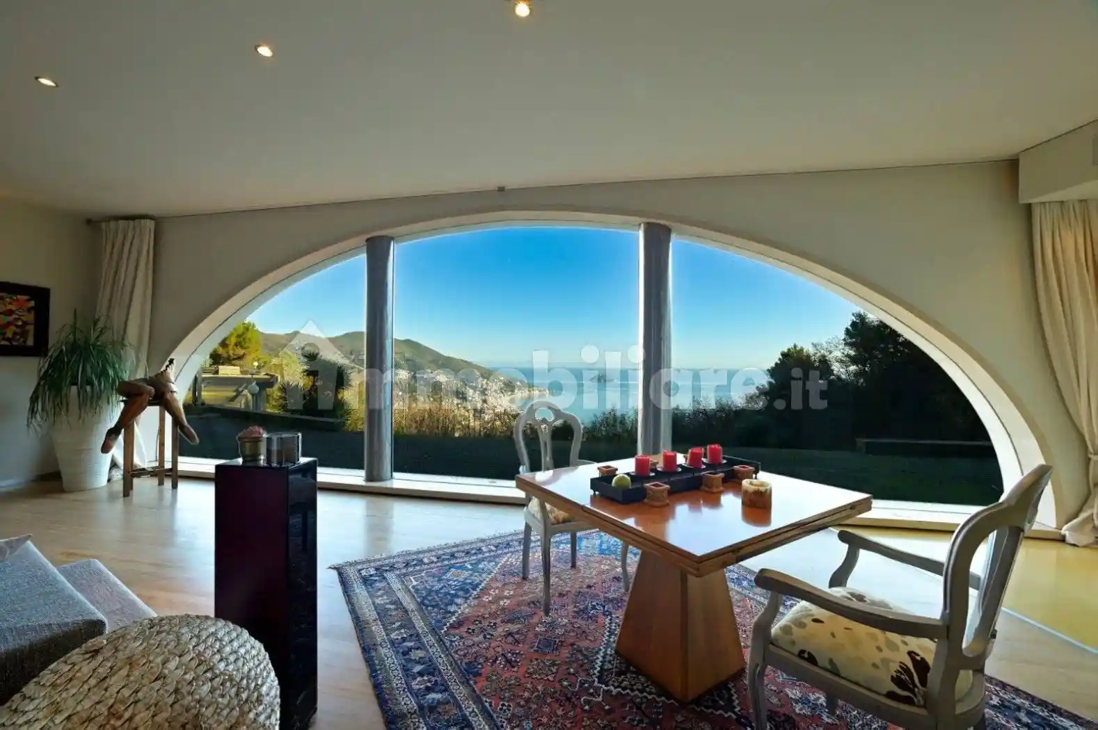 Villa in vendita a Alassio