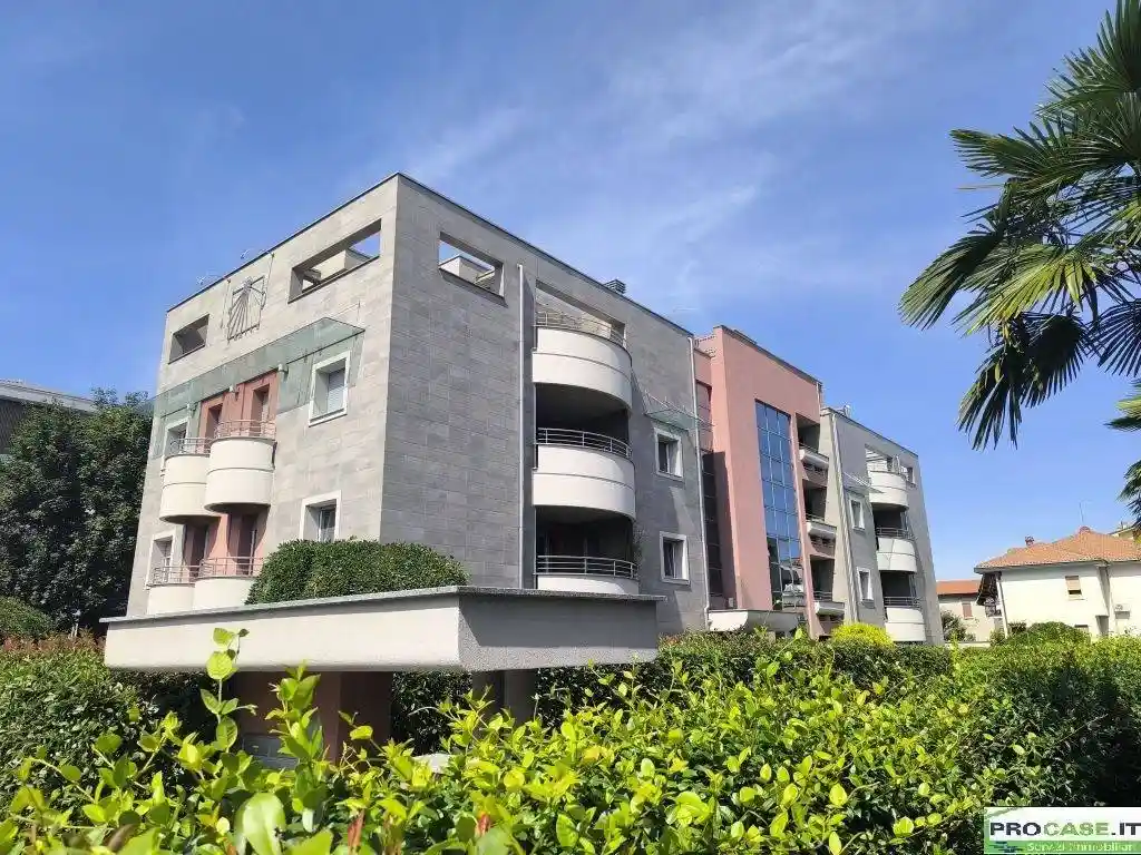 Appartamento in vendita a Saronno