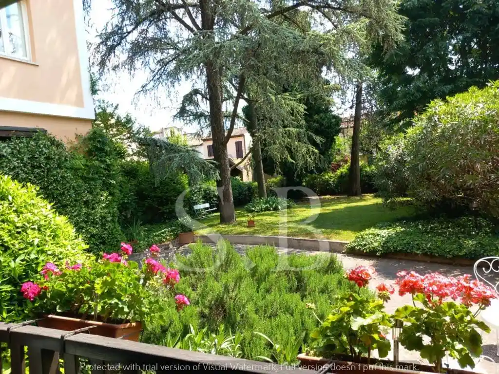 Casa indipendente in vendita a Mantova