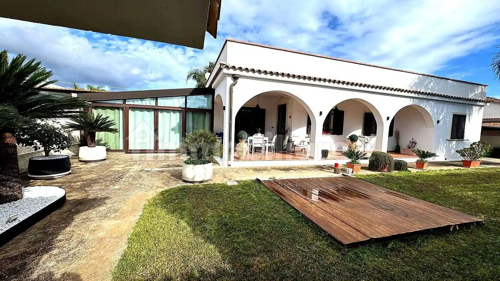 Villa in vendita a Siracusa