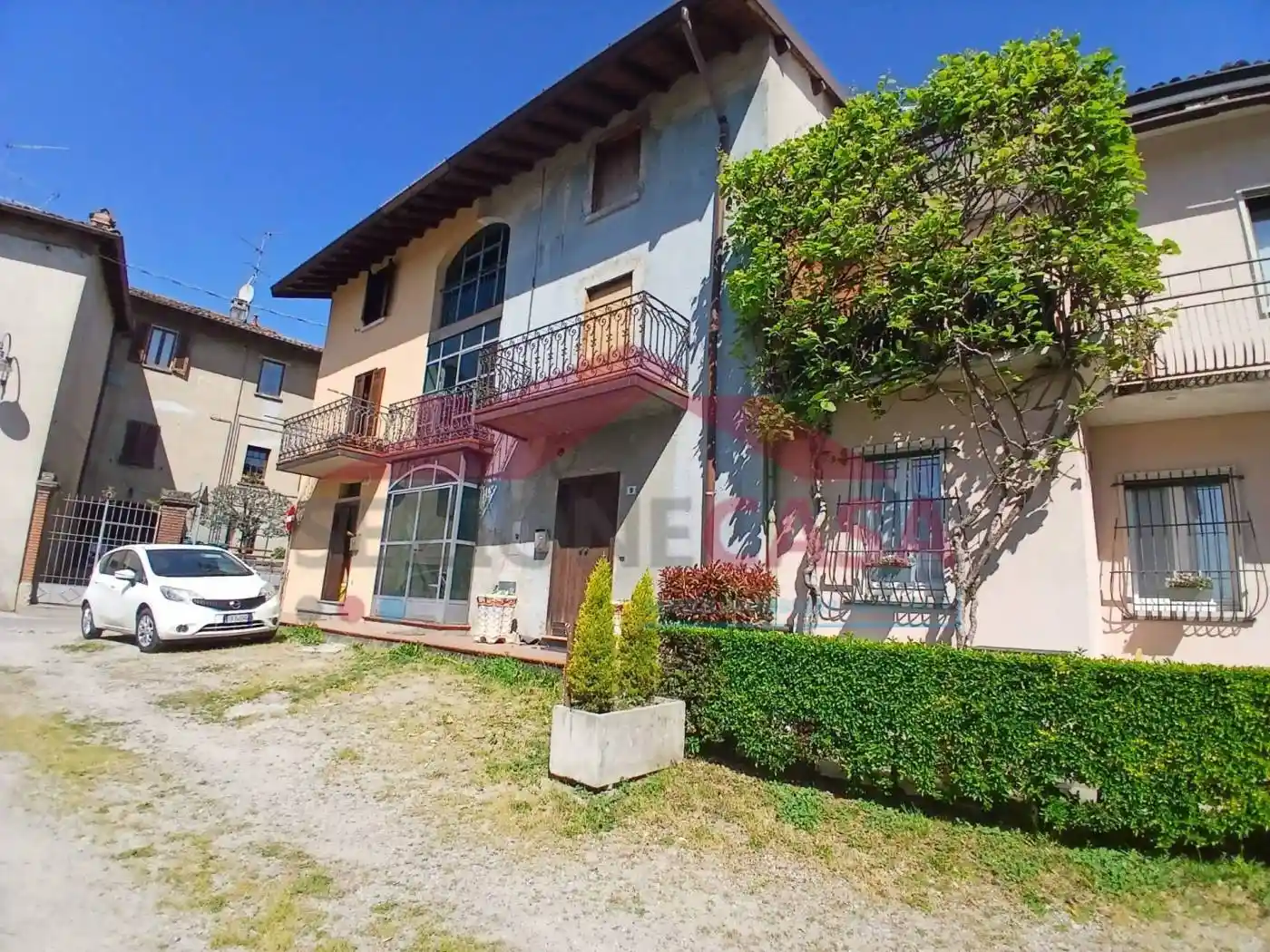 Rustico - Casale in vendita a Lurago d'Erba