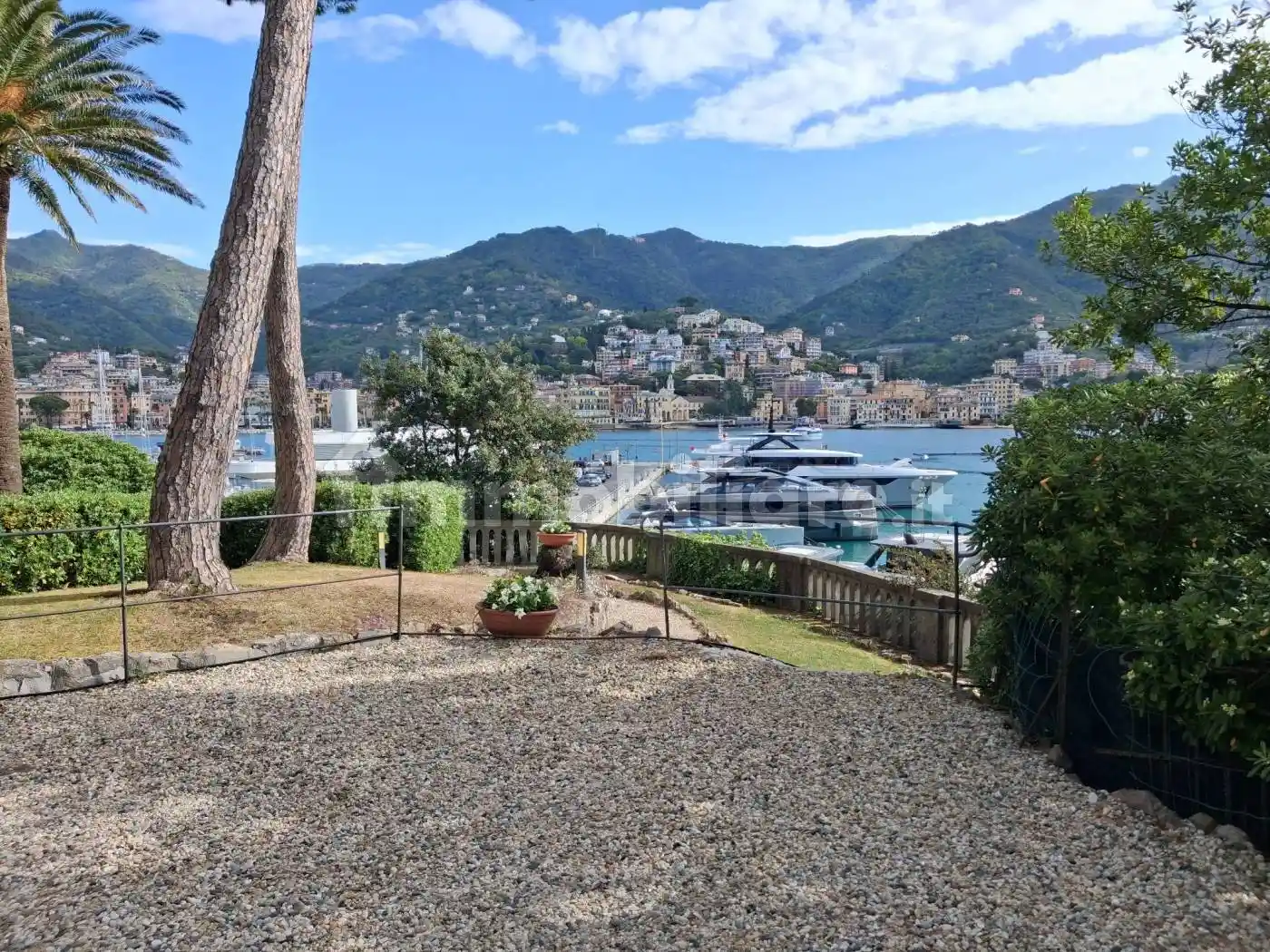 Appartamento in vendita a Rapallo