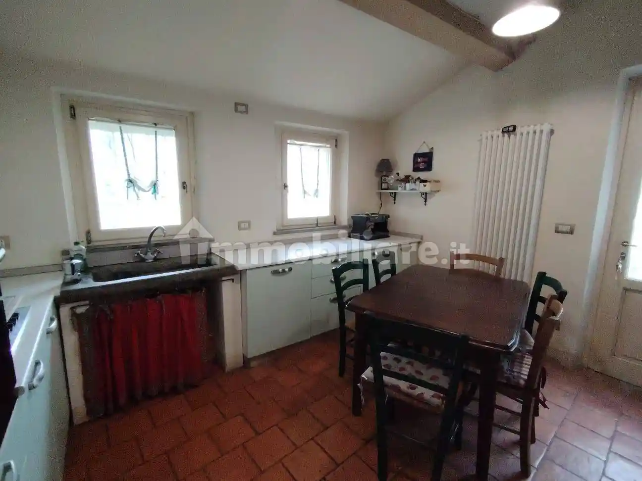 Casa indipendente in vendita a Lucca