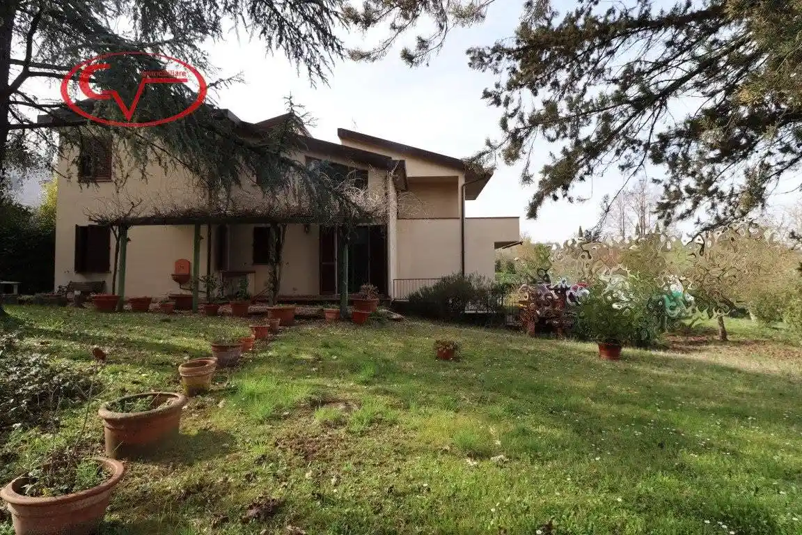 Villa in vendita a Figline e Incisa Valdarno
