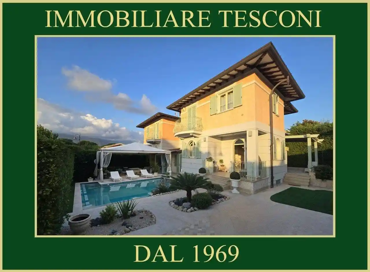 Villa in vendita a Pietrasanta
