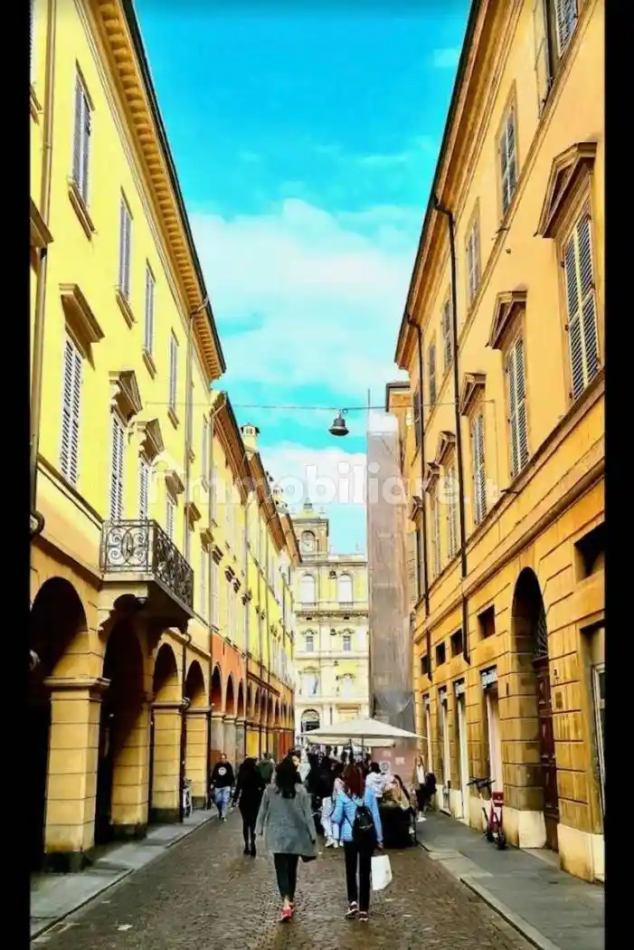 Appartamento in vendita a Modena