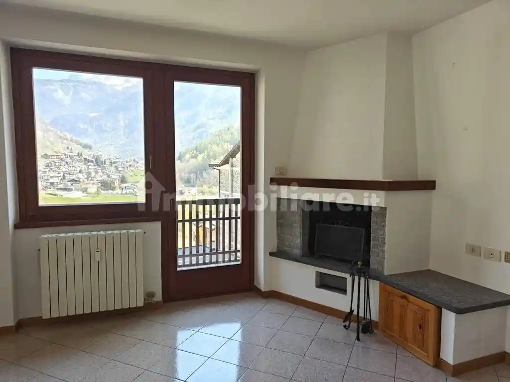 Appartamento in vendita a Chiesa in Valmalenco