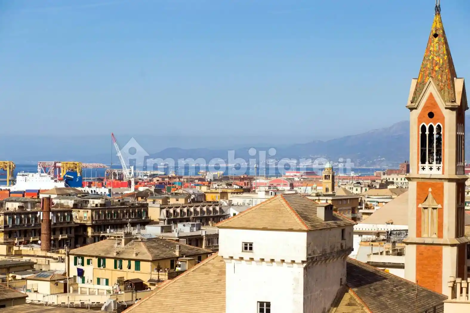 Appartamento in vendita a Genova